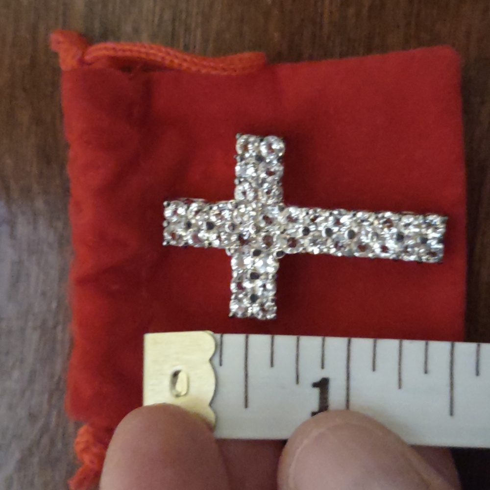 White Topaz Cross Pendant Set In Sterling Silver - Picture 9 of 9